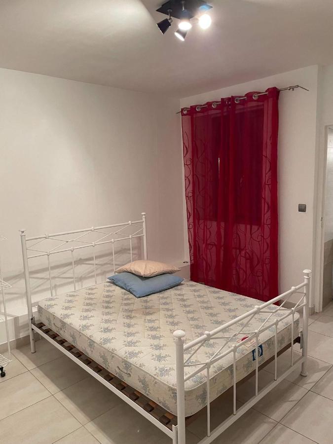 Kd - Appartement Au Coeur De Carcassonne Buitenkant foto